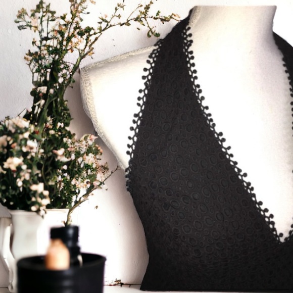 Belle by Badgley Mischka Sophia Halter Dress Size 8 - Picture 8 of 15